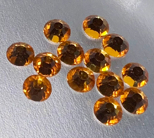 Topaz Glass Silverback Stones - WeSplurge.com