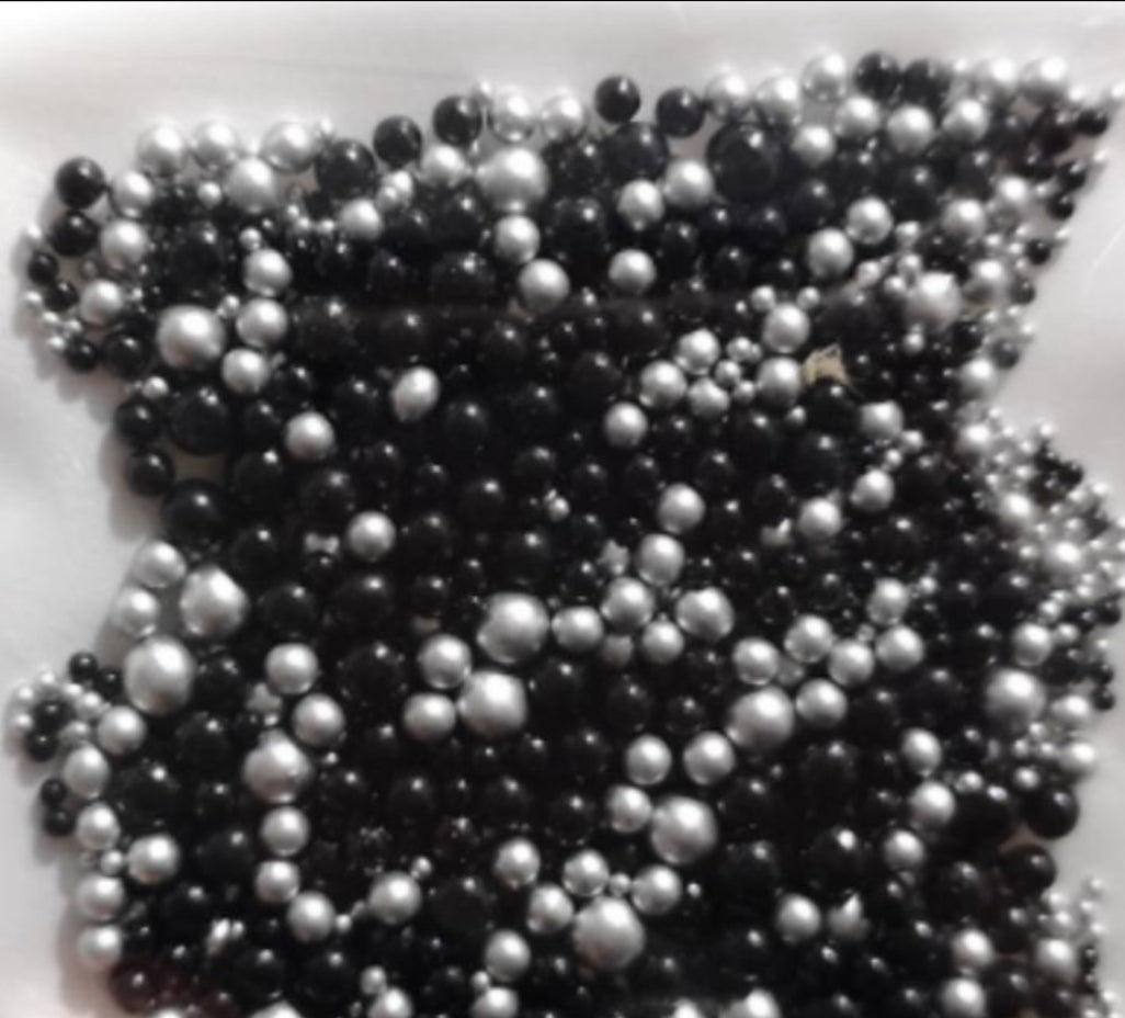 Black & Silver #28 - WeSplurge.com