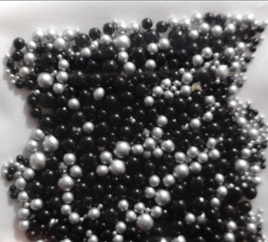 Black & Silver #28 - WeSplurge.com